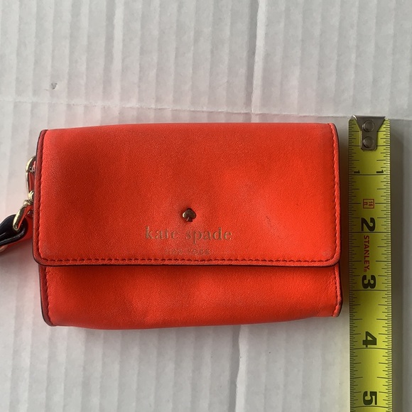 3x$15 KATE SPADE | Small Orange/Red Wristlet - Picture 8 of 9
